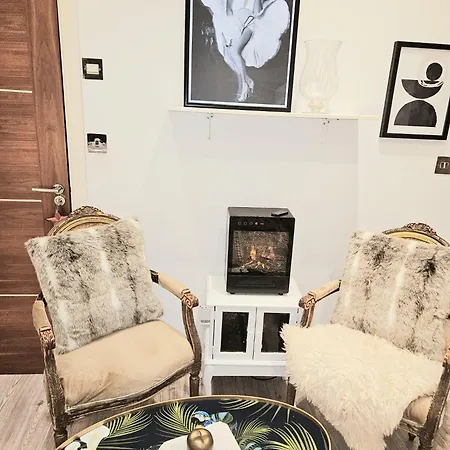 Central London Studio For Three Экстерьер фото